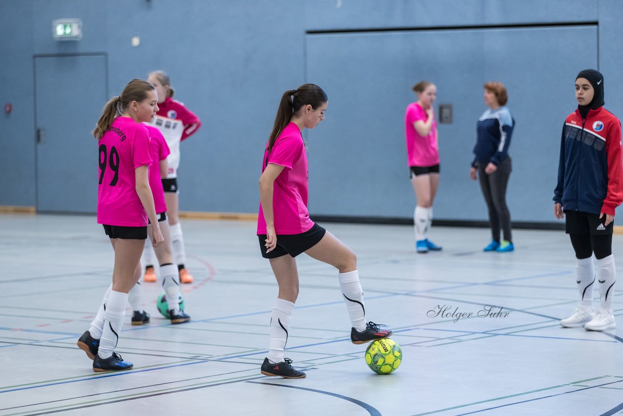 Bild 69 - B-Juniorinnen 2 Loewinnen Cup